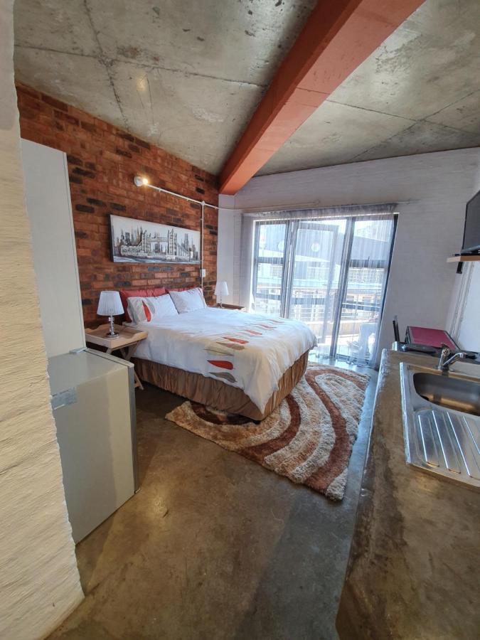 ヨハネスブルグKaleaba House In Vibey Maboneng Precintアパートメント エクステリア 写真