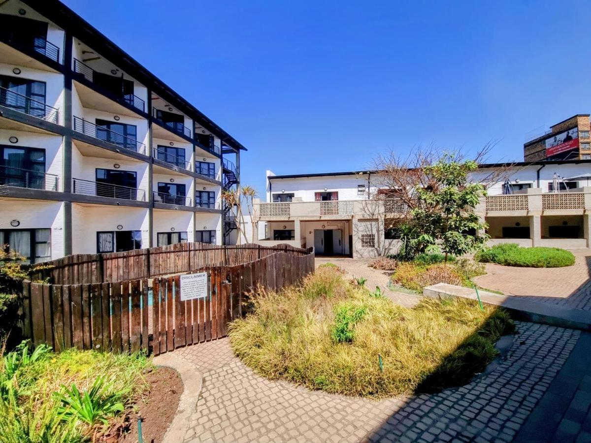 ヨハネスブルグKaleaba House In Vibey Maboneng Precintアパートメント エクステリア 写真